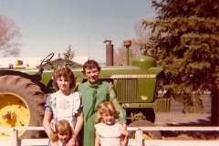 Shirley-Natalie-Tractor